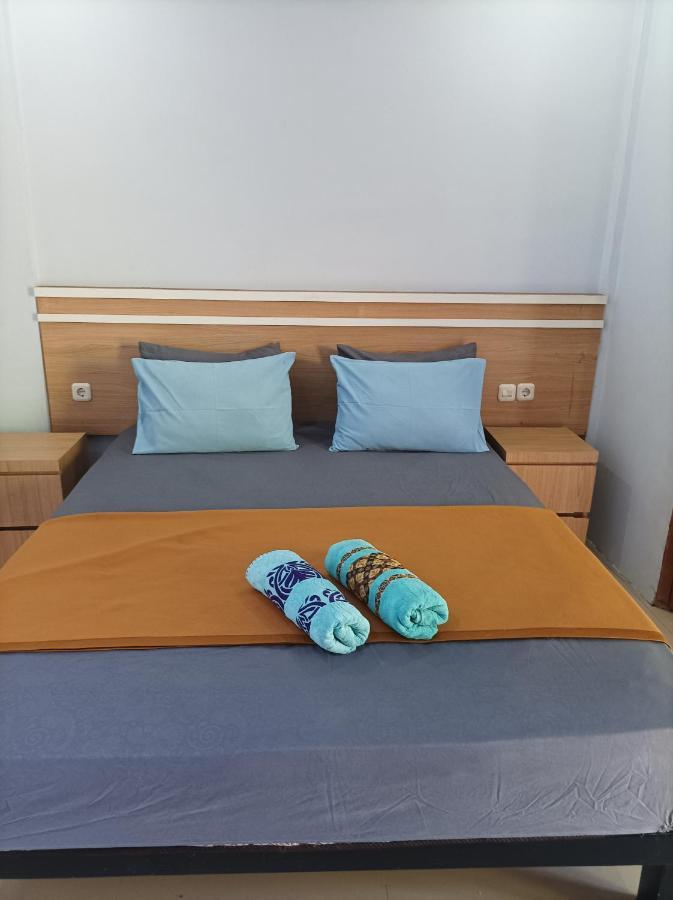 Merendeng Hostel Kuta Kuta  外观 照片