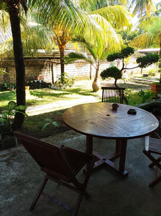 Merendeng Hostel Kuta Kuta  外观 照片