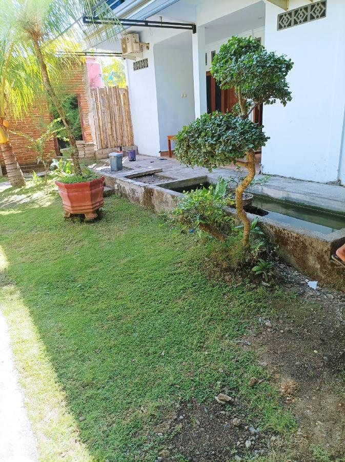 Merendeng Hostel Kuta Kuta  外观 照片