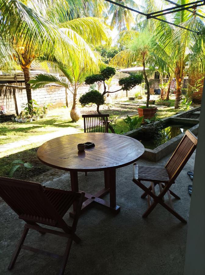 Merendeng Hostel Kuta Kuta  外观 照片