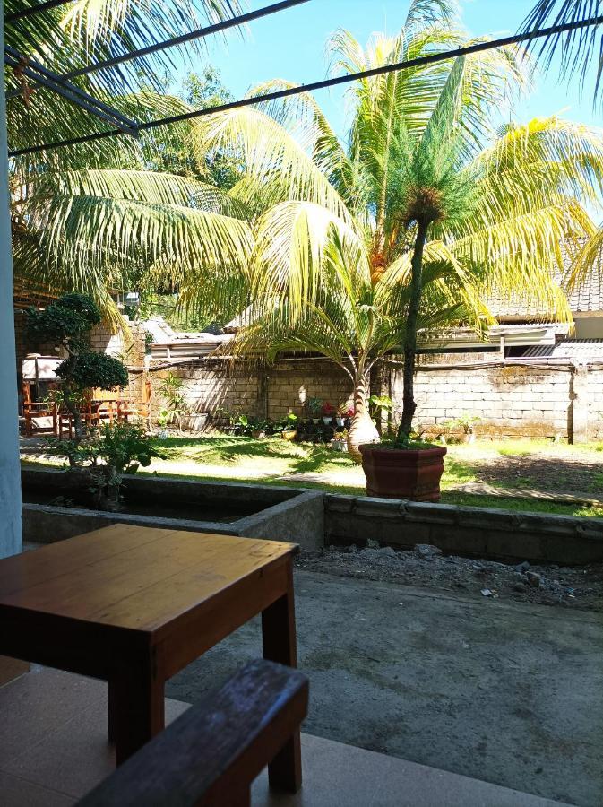 Merendeng Hostel Kuta Kuta  外观 照片