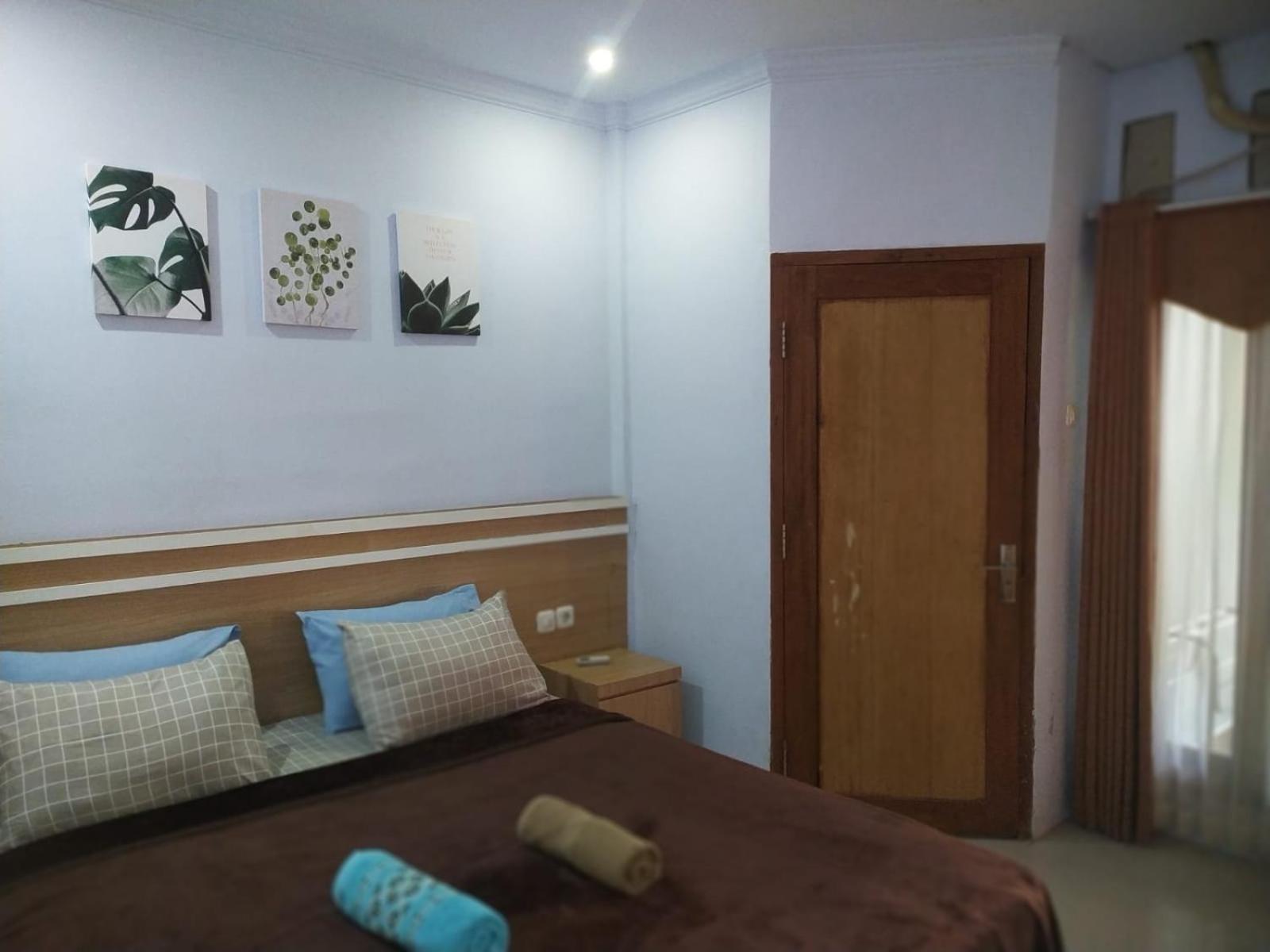 Merendeng Hostel Kuta Kuta  外观 照片